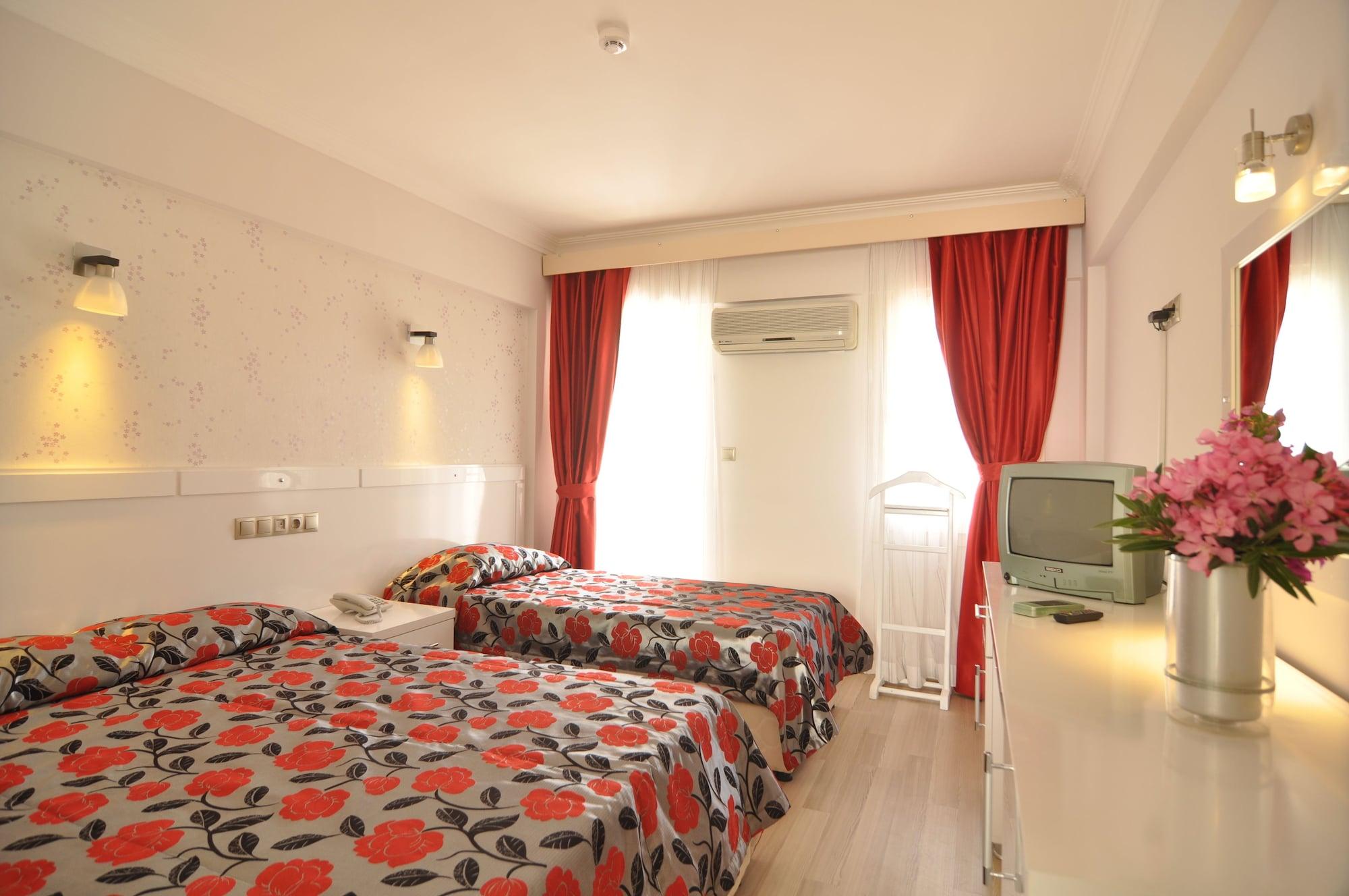 Delfi Hotel Spa & Wellness Center Bodrum Eksteriør billede