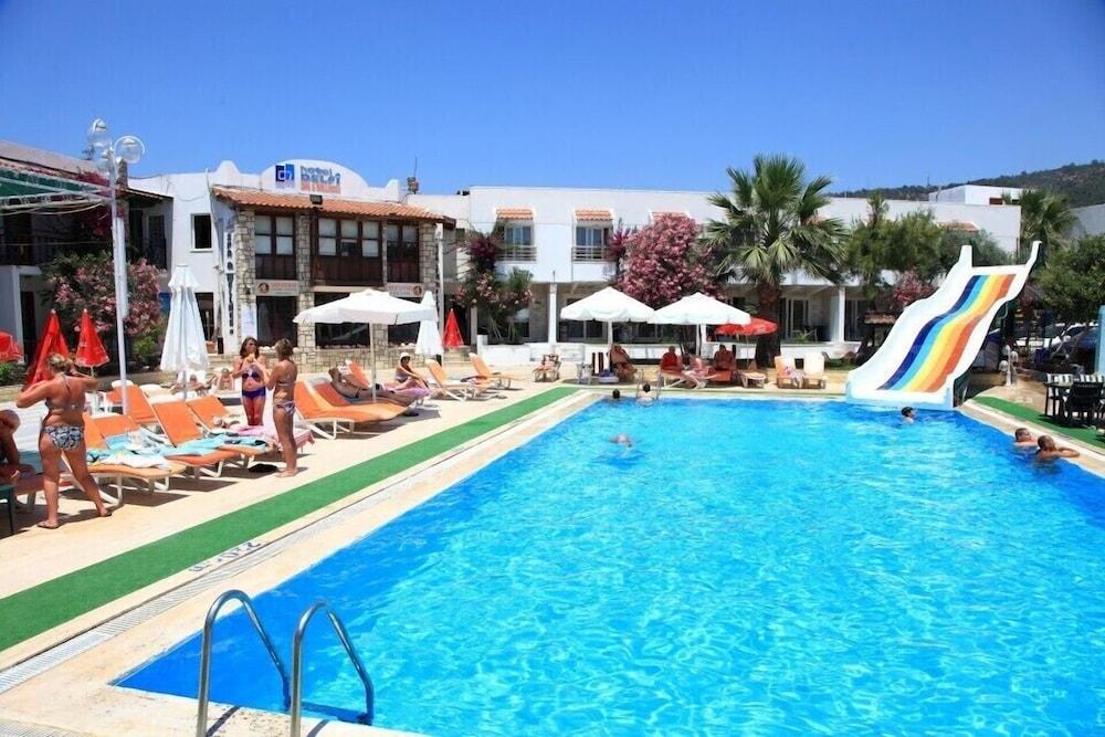 Delfi Hotel Spa & Wellness Center Bodrum Eksteriør billede