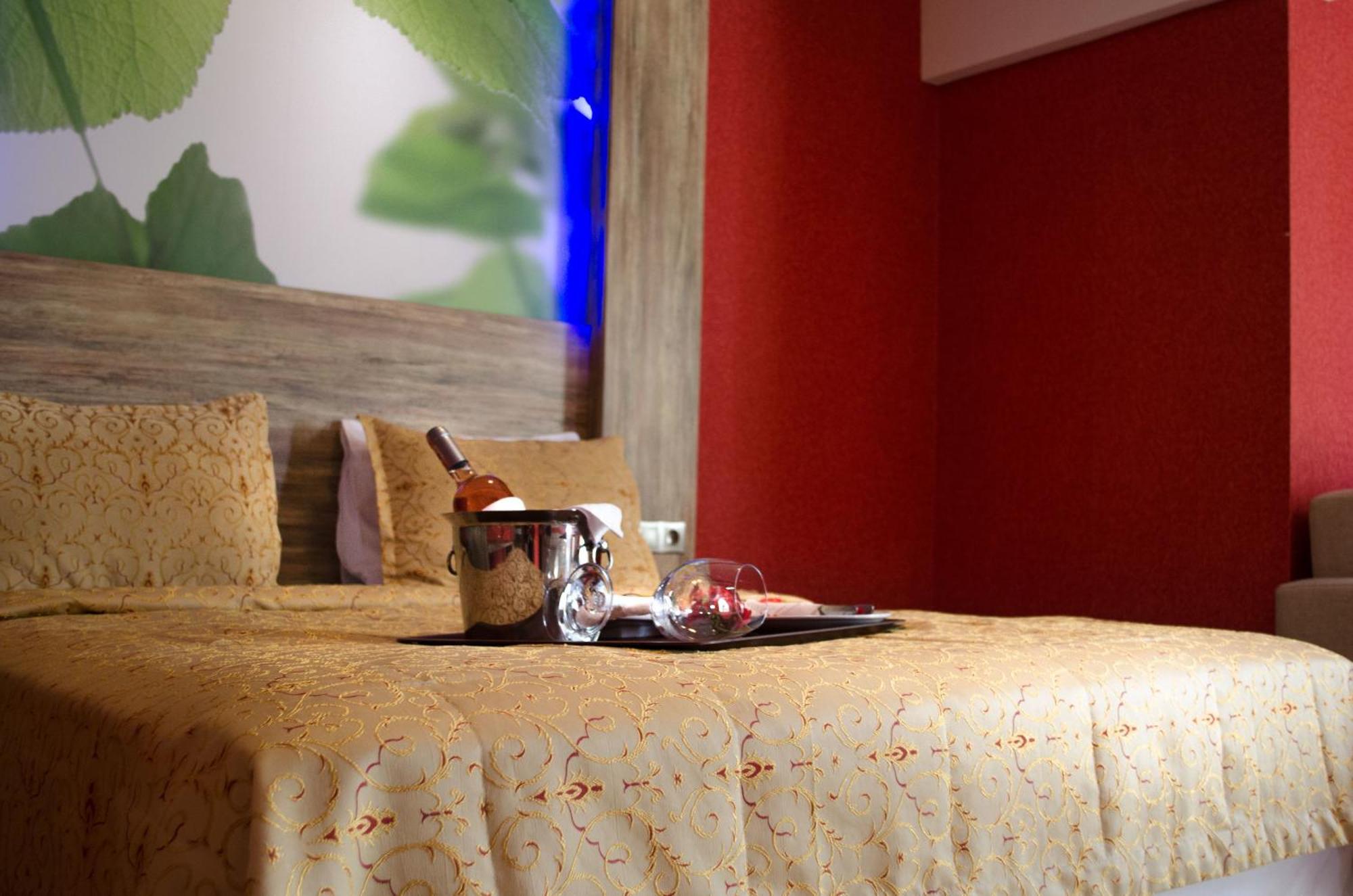 Delfi Hotel Spa & Wellness Center Bodrum Værelse billede
